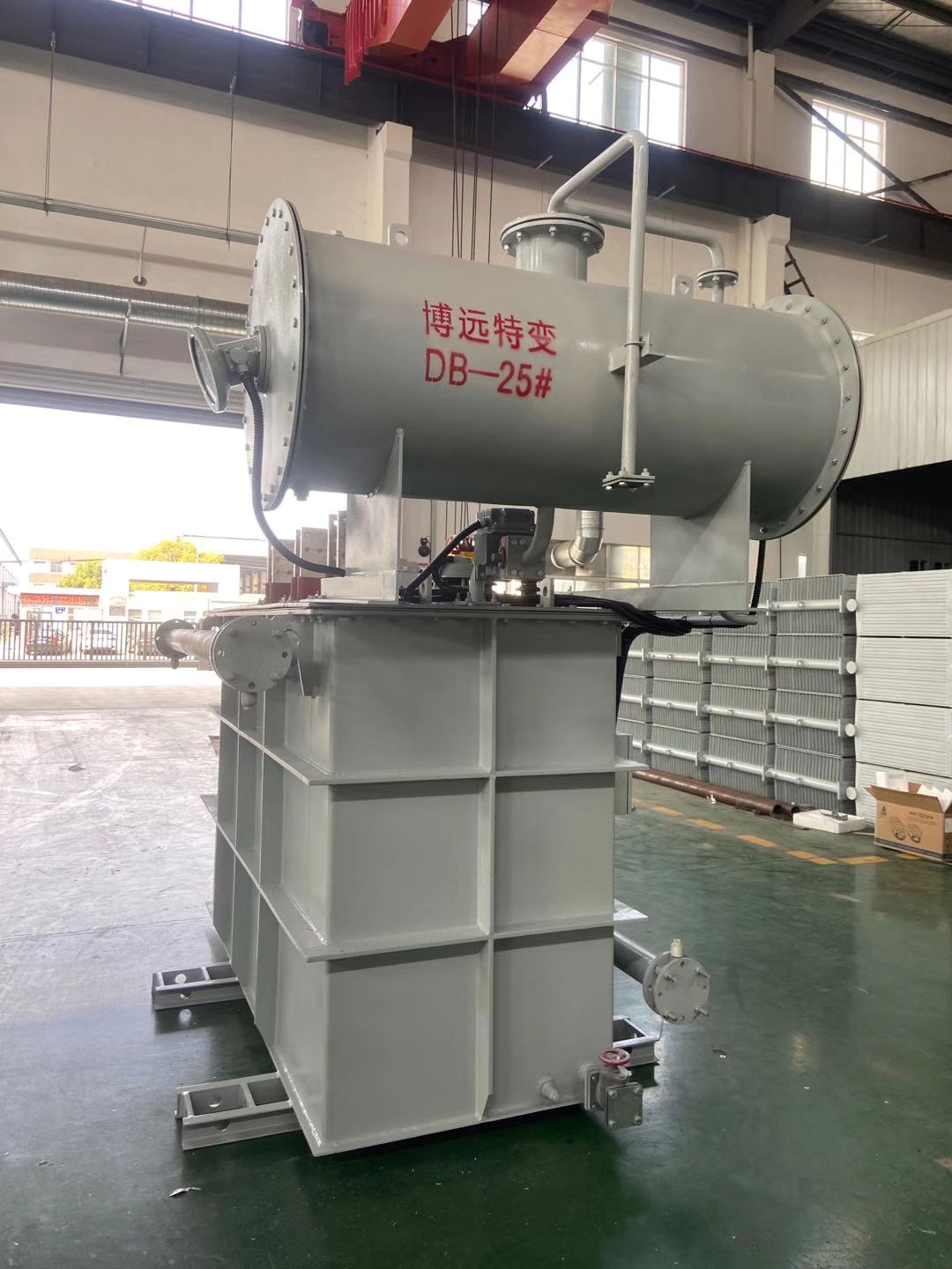 ከፍተኛ የማቅጣጫ 10kv ምድጃ ትራንስፎርመር ብረት ለመሥራት